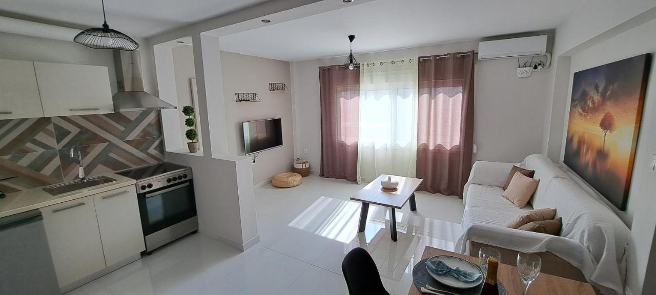 Xylokastro Cozy Apartment Exterior photo